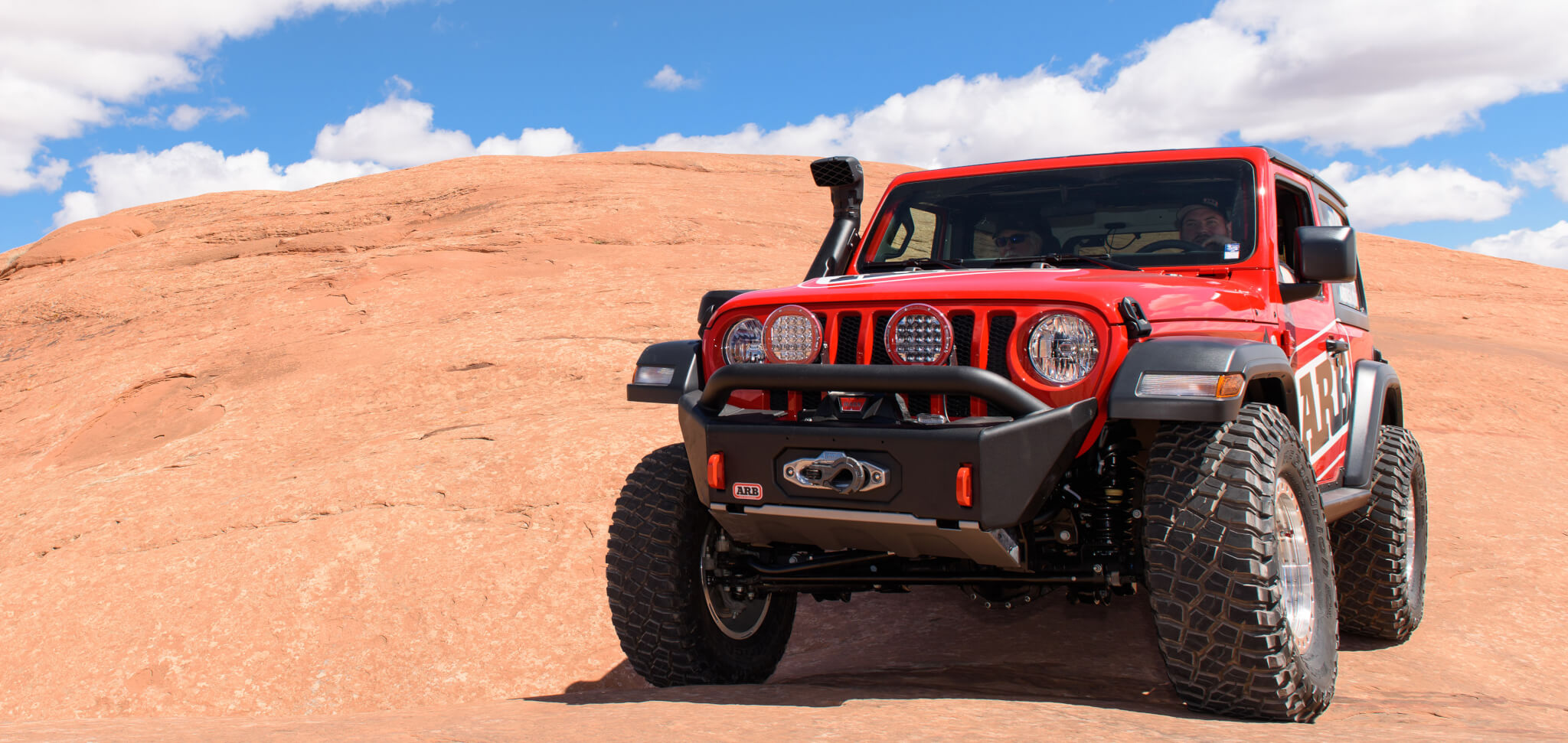 JEEP Wrangler JL（ジープ JLラングラー）ARB ボンダイ スタビーバンパー