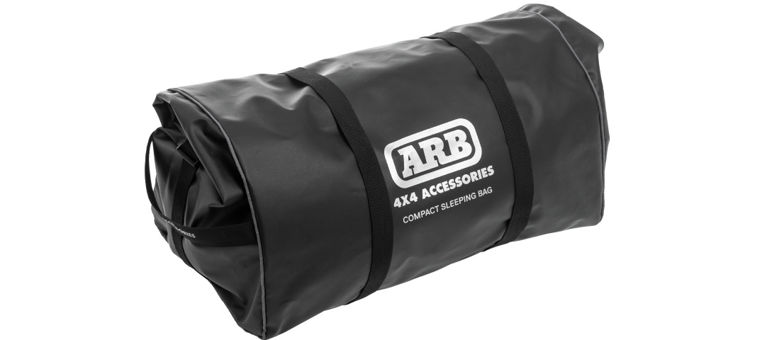 ARB コンパクト スリーピングバッグ（シュラフ、寝袋） 収納袋に収納時